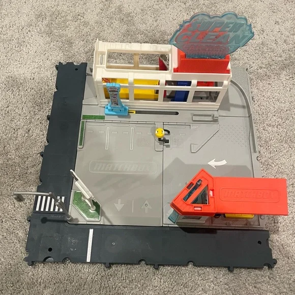 Matchbox Action Drivers Super Clean Car Wash Playset - Picture 2 of 4